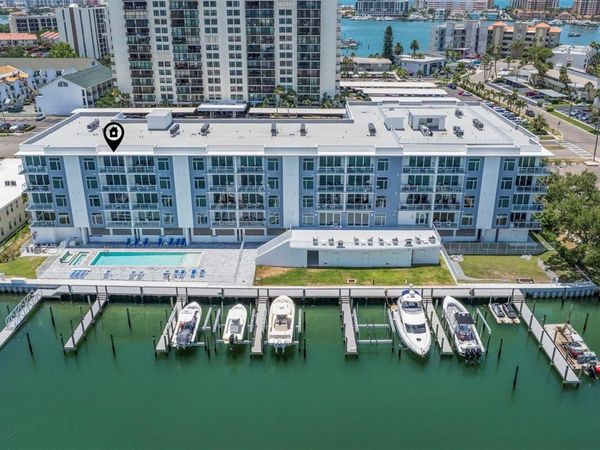 415 ISLAND WAY , Unit 502, CLEARWATER BEACH, FL 33767
