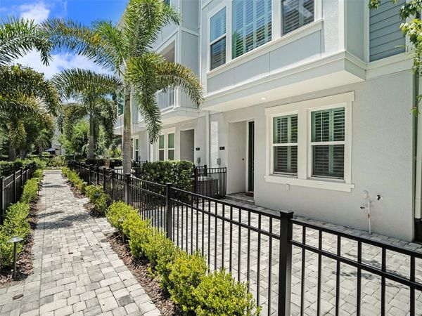 202 S TAMPANIA AVENUE , Unit 1, TAMPA, FL 33609