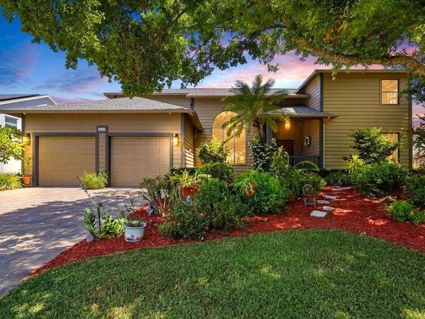 2917 SANDPIPER PLACE , CLEARWATER, FL 33762