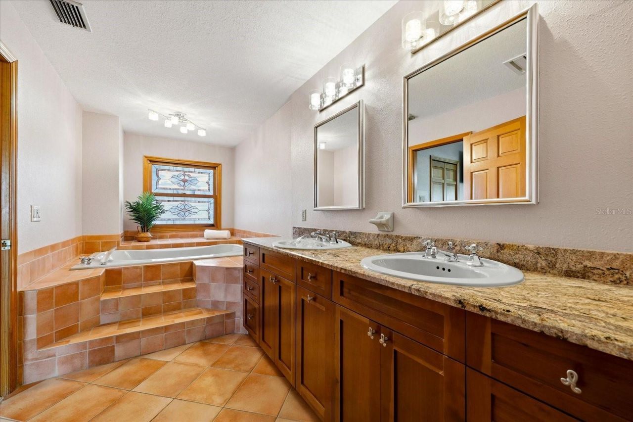 2917 Sandpiper Place, Clearwater, FL 33762 Photo