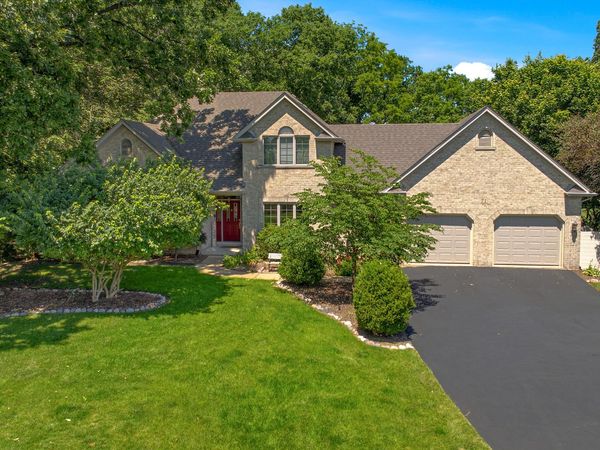 71 Long Grove Road , Yorkville, IL 60560