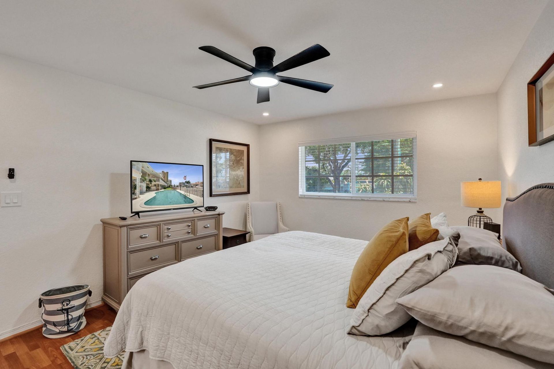 2866 NE 30th Street, Unit 4, Fort Lauderdale, FL 33306 Photo