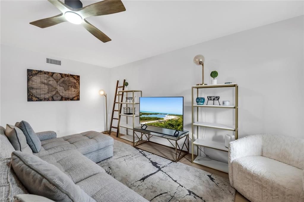 1100 Gulf Shore Blvd N, Unit 312, Naples, FL 34102 Photo