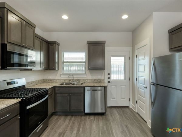 1300 W Black Locust Dr , Unit 202, Pflugerville, TX 78660