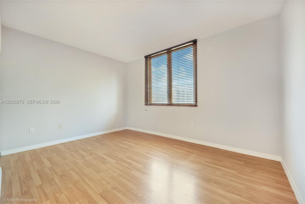 2630 SW 28th St , Unit 53, Miami, FL 33133 Photo