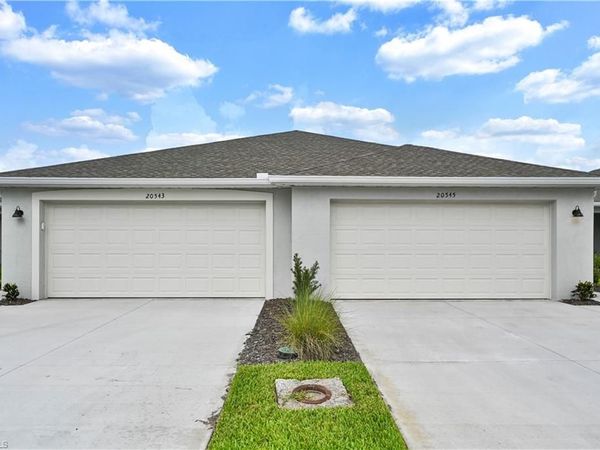 20545 Hazelnut CT S, LEHIGH ACRES, FL 33976
