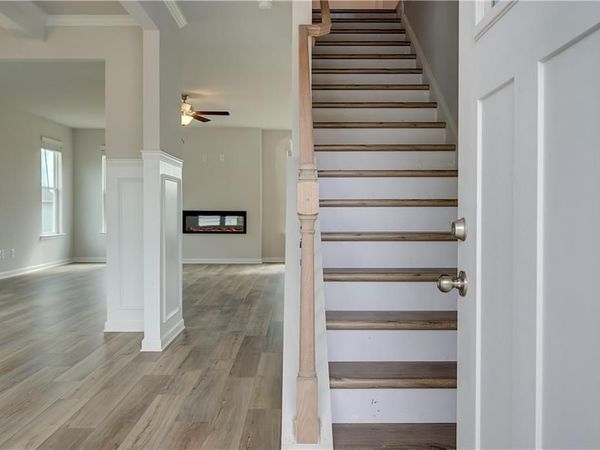 28 Fayme Court , Newnan, GA 30263