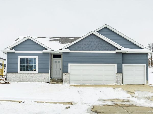 608 Walker Street, Polk City, IA 50226