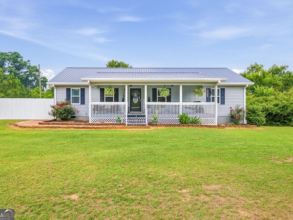 1841 Hunters Creek Road, Toccoa, GA 30577