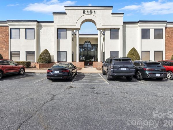 2101 Sardis Road N, Unit 206A, Charlotte, NC 28227