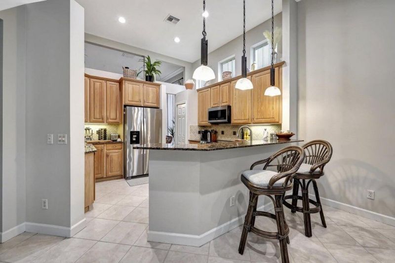 7602 Greenbrier Circle, Port Saint Lucie, FL 34986 Photo