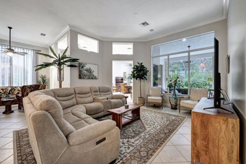 7602 Greenbrier Circle, Port Saint Lucie, FL 34986 Photo