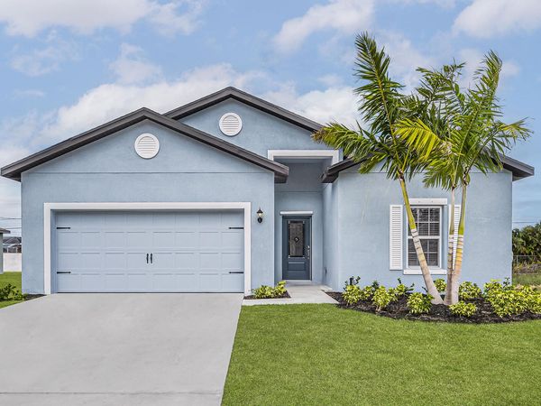 5201 NW North Macedo Boulevard, Port St. Lucie, FL 34983