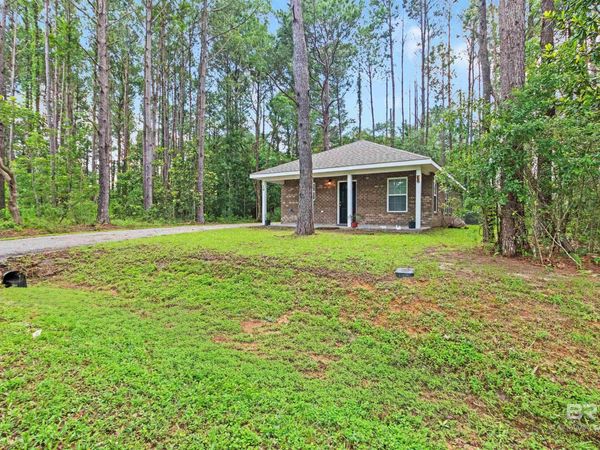 10 Middleton Lane, Atmore, AL 36502