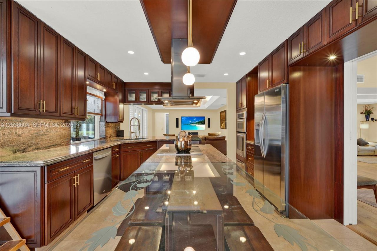 8940 SW 160th St, Palmetto Bay, FL 33157 Photo