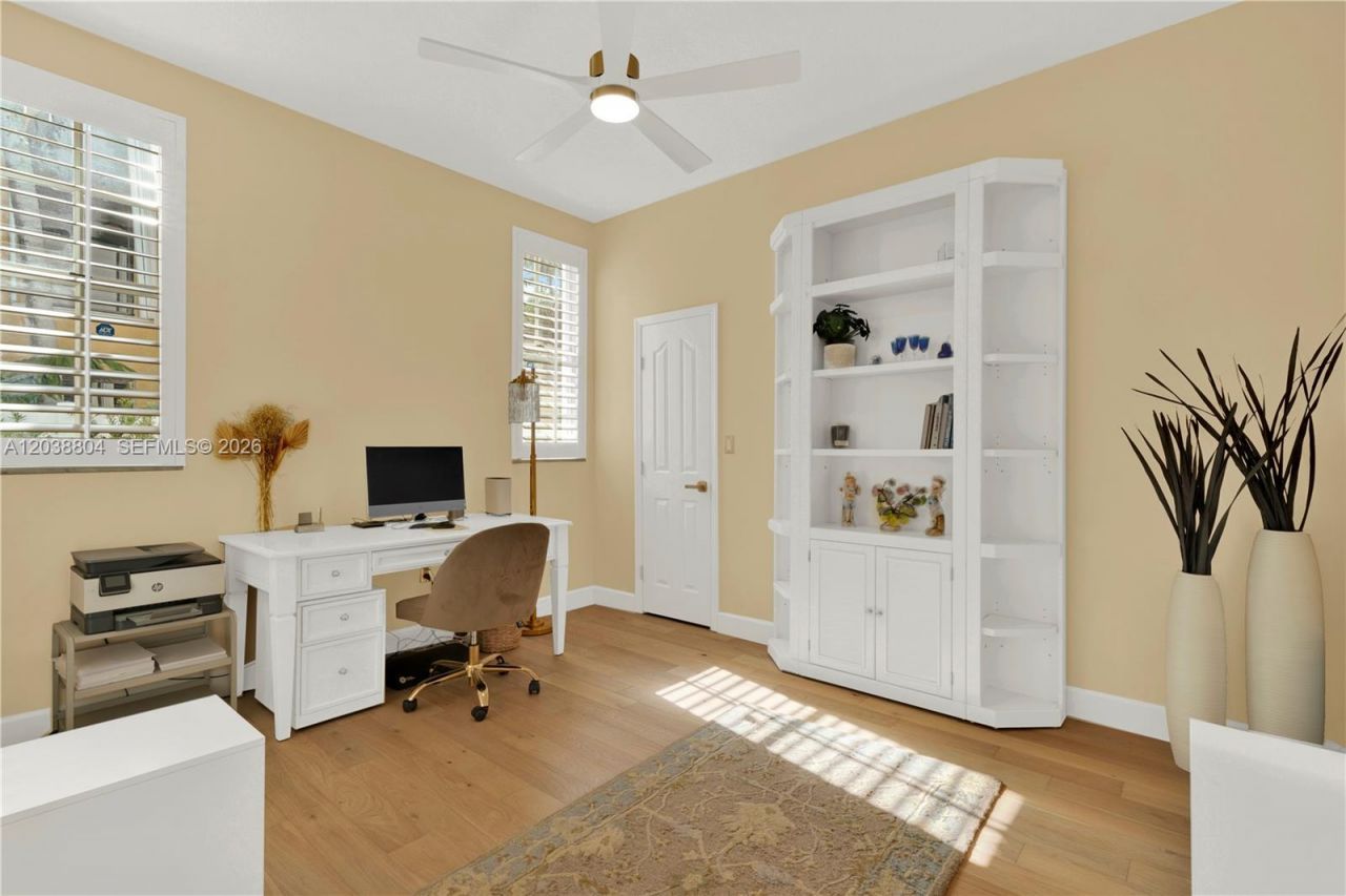 8940 SW 160th St, Palmetto Bay, FL 33157 Photo