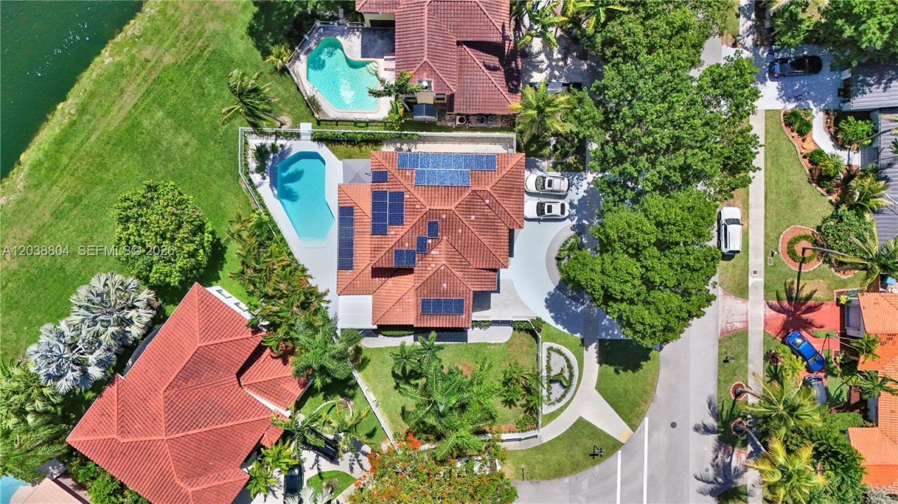 8940 SW 160th St, Palmetto Bay, FL 33157 Photo