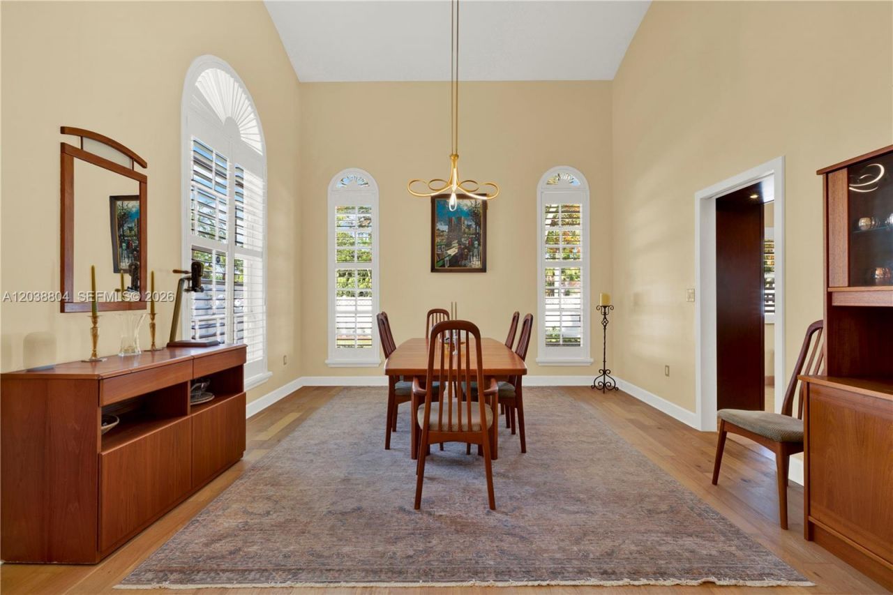 8940 SW 160th St, Palmetto Bay, FL 33157 Photo