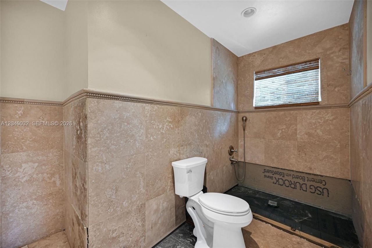 14501 SW 99th Ave , Miami, FL 33176 Photo