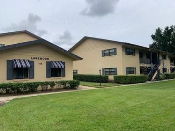 110 N TREMAIN STREET , Unit 202, MOUNT DORA, FL 32757