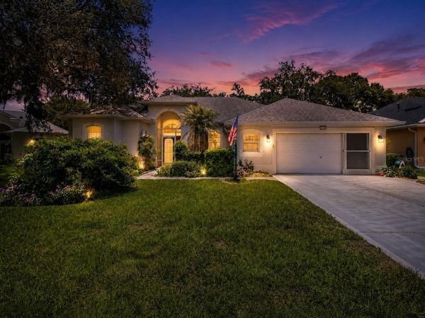 5127 AURORA DRIVE , LEESBURG, FL 34748