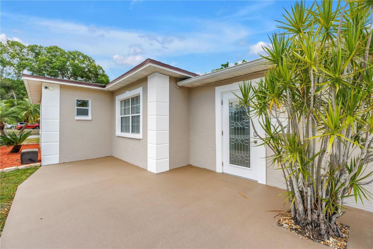2375 37th Street N, Saint Petersburg, FL 33713 Photo
