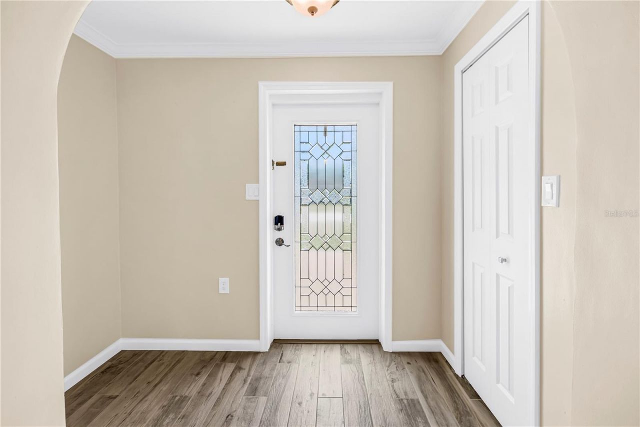 2375 37th Street N, Saint Petersburg, FL 33713 Photo
