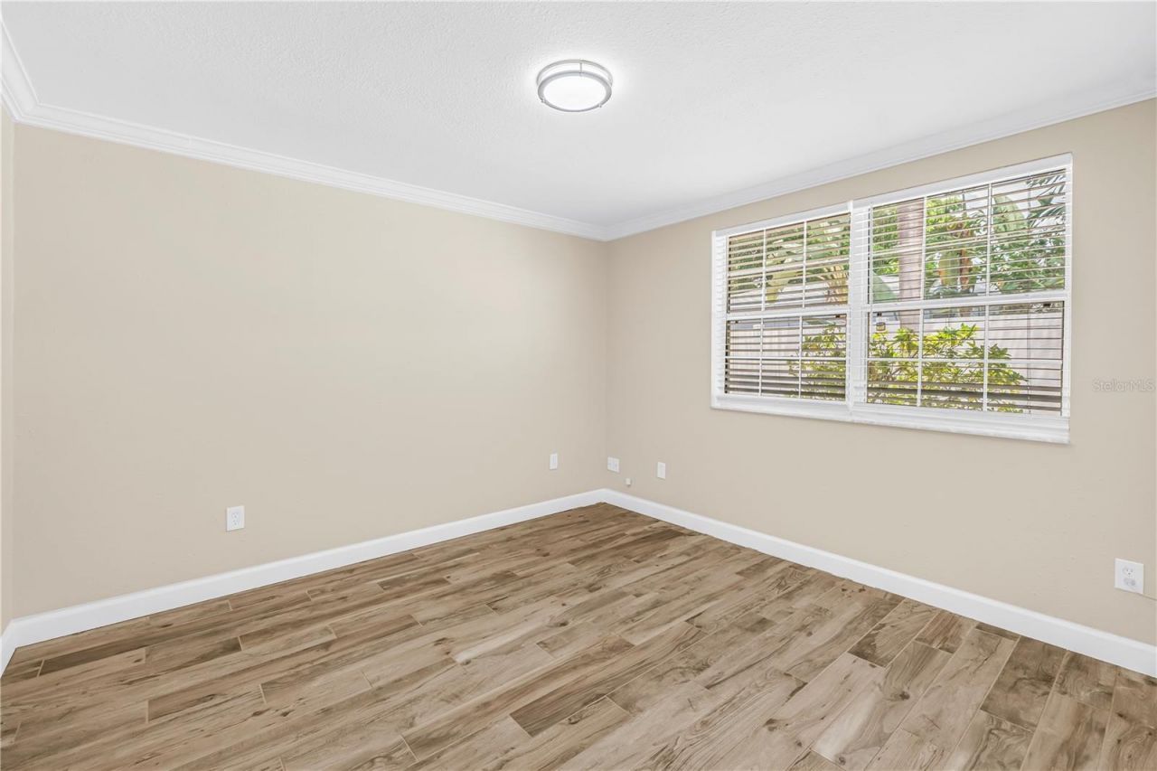2375 37th Street N, Saint Petersburg, FL 33713 Photo