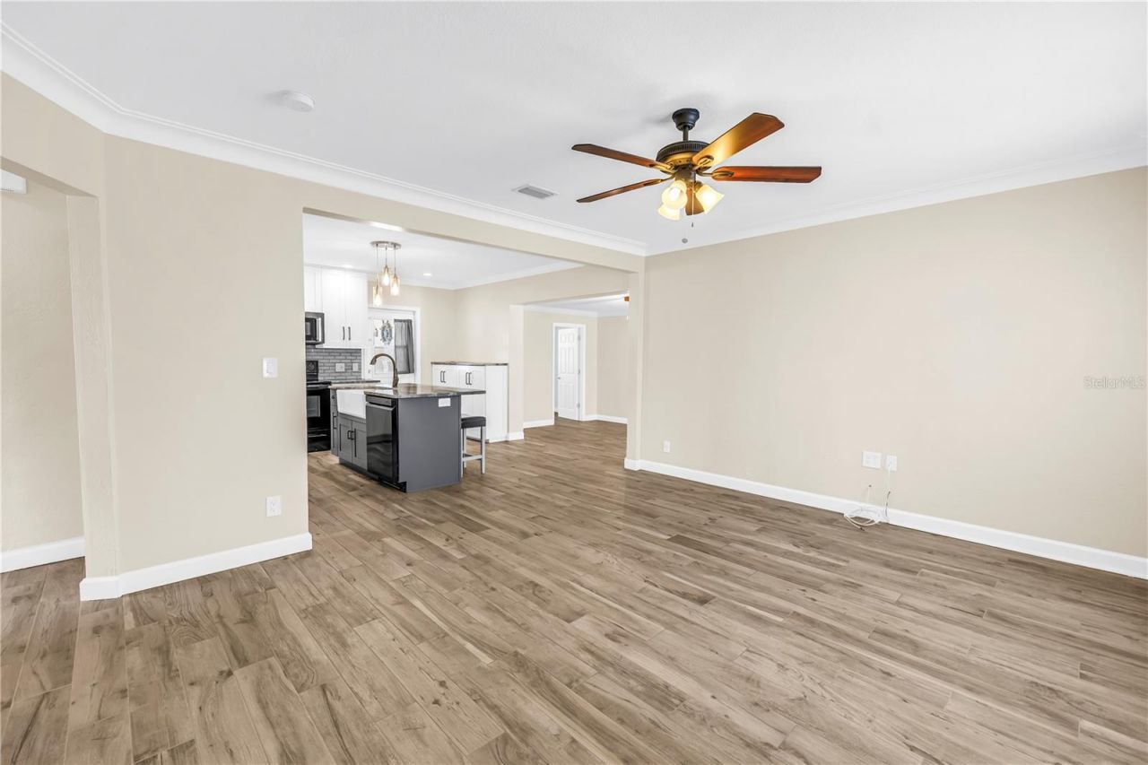2375 37th Street N, Saint Petersburg, FL 33713 Photo