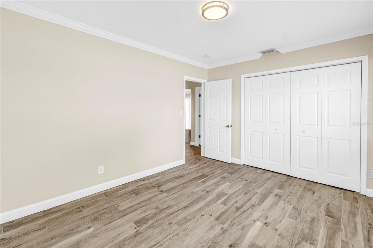2375 37th Street N, Saint Petersburg, FL 33713 Photo