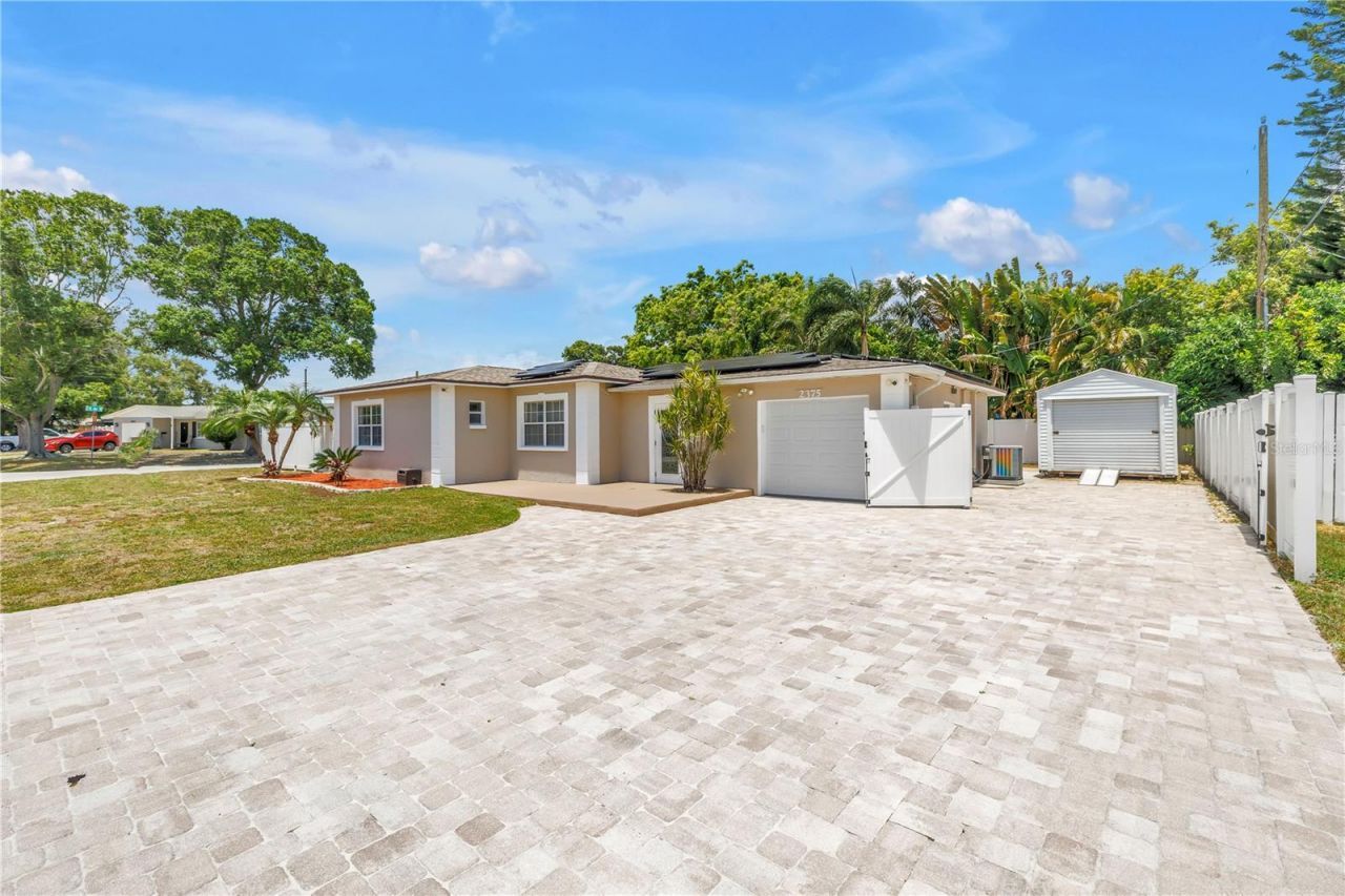2375 37th Street N, Saint Petersburg, FL 33713 Photo