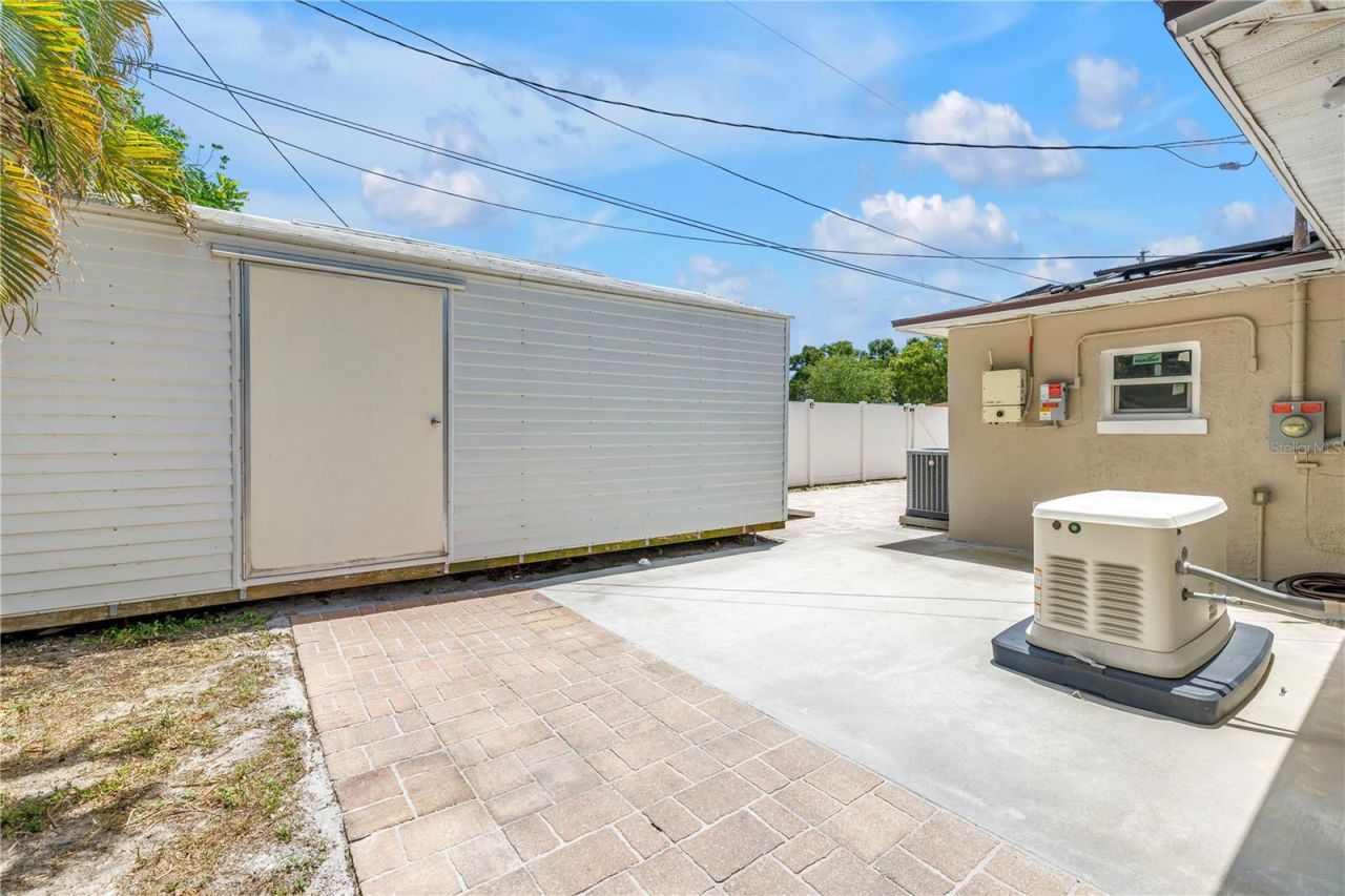 2375 37th Street N, Saint Petersburg, FL 33713 Photo