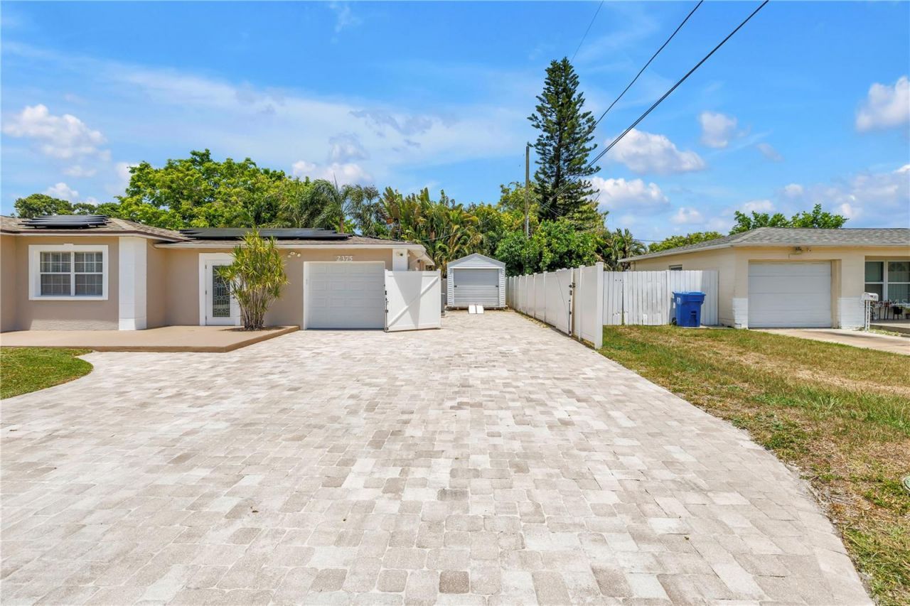 2375 37th Street N, Saint Petersburg, FL 33713 Photo