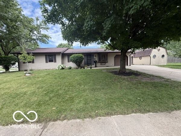1707 Rovene Drive, Lebanon, IN 46052