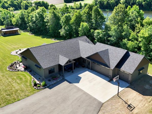 44308 220th Avenue , Pelican Rapids, MN 56572