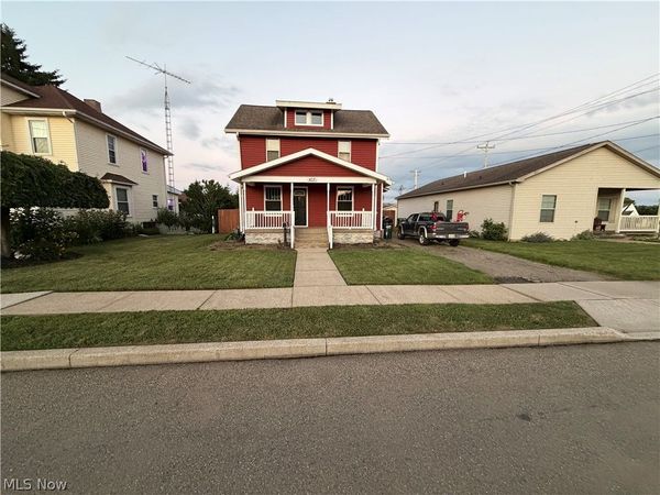 437 SW Bodmer Avenue , Strasburg, OH 44663