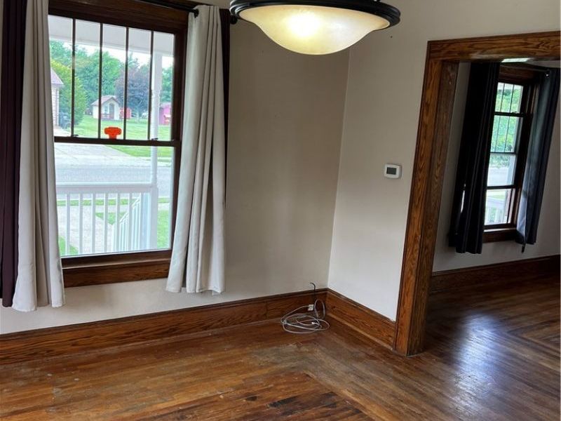437 SW Bodmer Avenue, Strasburg, OH 44663 Photo 5