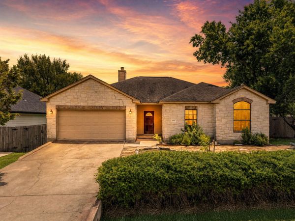 14900 Longbranch DR NW, Austin, TX 78734