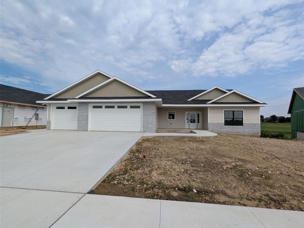 524 Park View Court, Mt Vernon, IA 52314