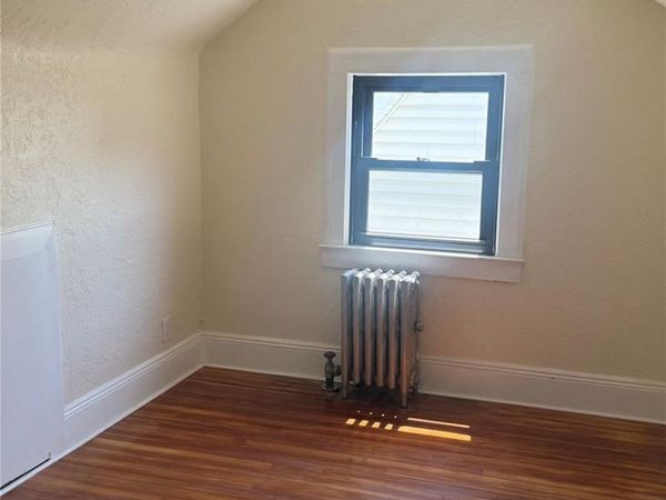 89-28 207th Street , Unit 3rd Floor, Queens Village, NY 11427