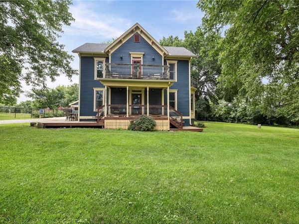 24126 K 7 Highway, Fontana, KS 66026
