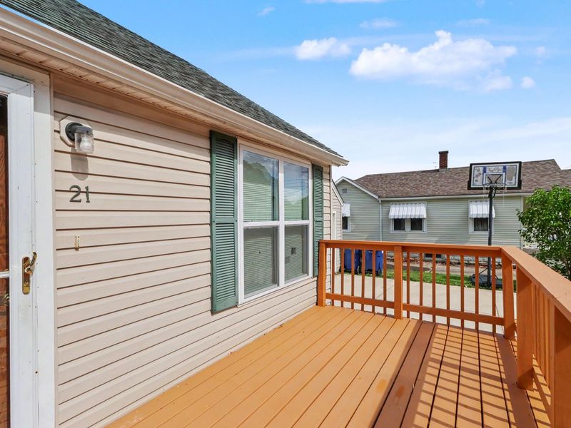21 Jennings Court, Shelby, OH 44875 Photo 2