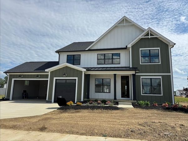 65 Brooke Creek Court , Lewis Center, OH 43035