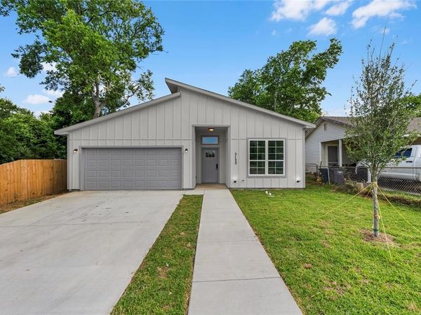 5120 Elgin Street, Fort Worth, TX 76105