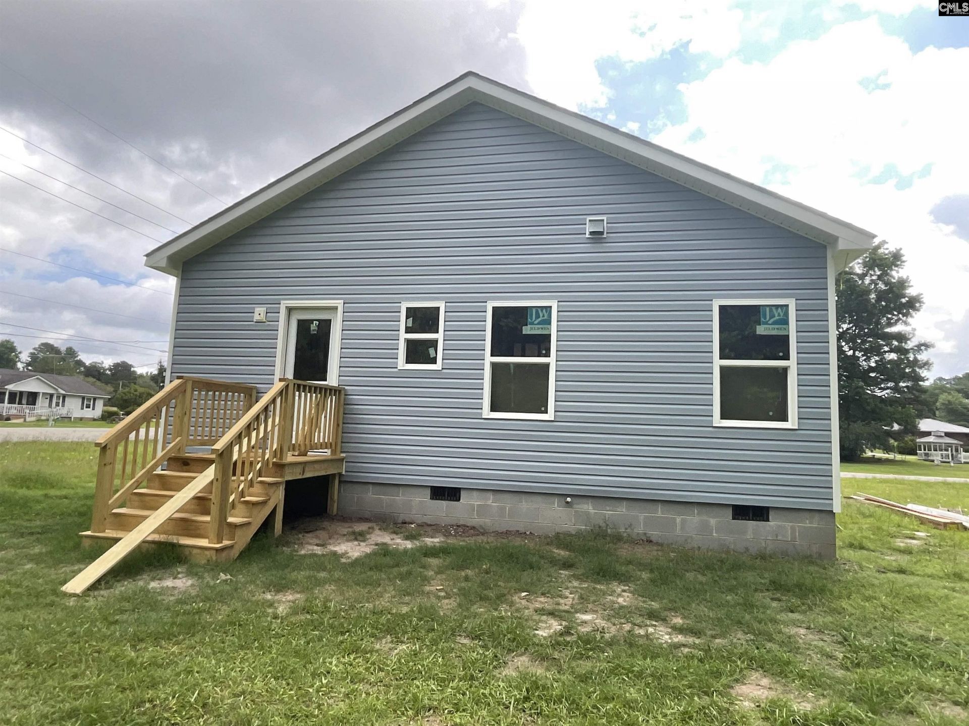 18 Canary Drive  Photo 4