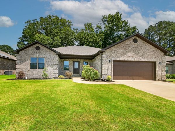 24 Aberdeen Drive , Cabot, AR 72023