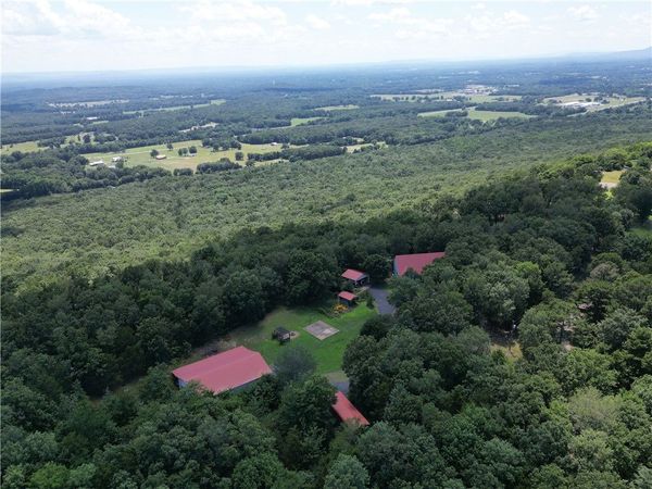 130 Giddieon Lane , Pottsville, AR 72858