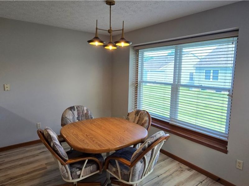 118 Gleneagle Drive, Elyria, OH 44035 Photo 6