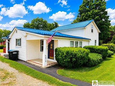5479 E Lake Road, Dewittville, NY 14728