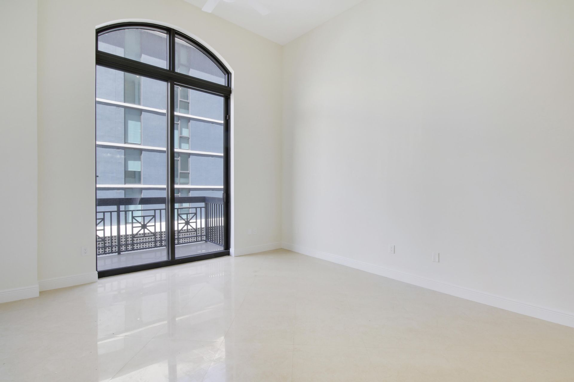 701 S Olive Avenue, Unit 316, West Palm Beach, FL 33401 Photo